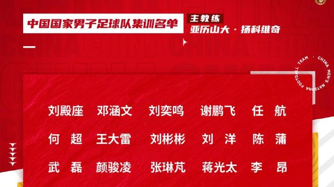 故事紧接前三部。萌犬的家族更加强大了，泰妮成婚了，生下了可爱的萌犬宝宝辛迪、罗希、查理和布罗迪。寒冬将至，泰妮火烧眉毛要跟本身的宝宝们共度他们出世后的第一个圣诞节。但是，比起和家人共度夸姣光阴，小家伙们仿佛更热中于拼命搜索礼品。为了让孩子们体味到圣诞节的真正寄义，泰妮和老公规画了一场萌犬好声音圣诞节出格节目，向家人演唱圣诞颂歌，并请来了奇异的圣诞白叟和他的驯鹿！